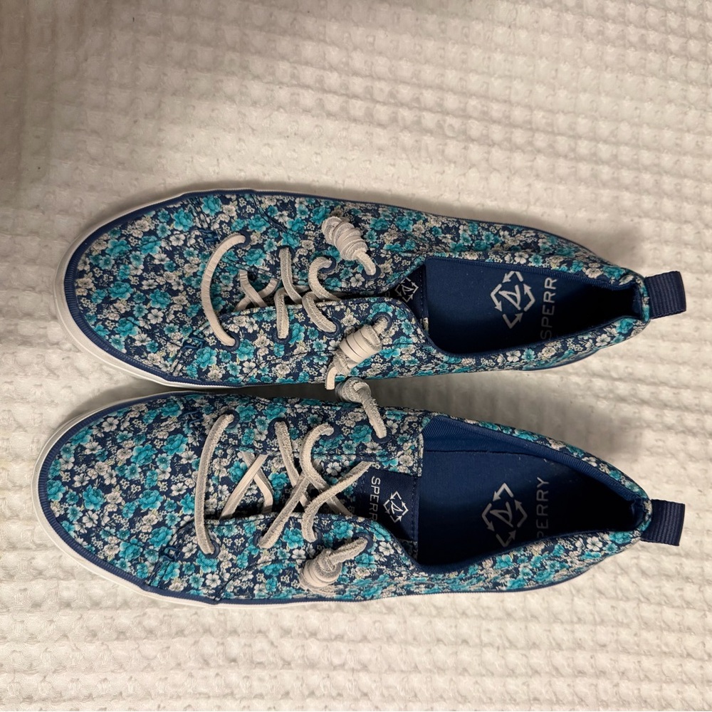 Sperry Teal and White Floral Sneakers - Picture 2 of 4